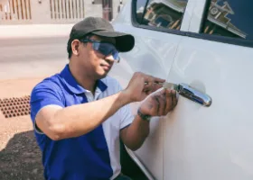 Car Locksmith in Hollister, CA